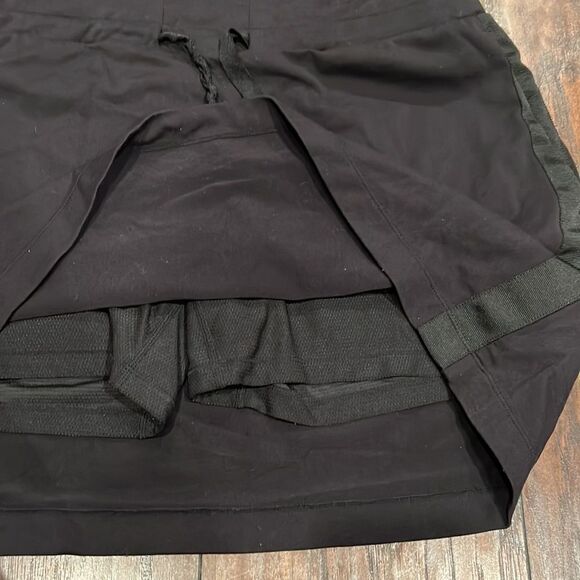 Athleta Skirt Skort Womens Size L T Elastic Waist Black back zip up pocket GUC - Picture 3 of 8